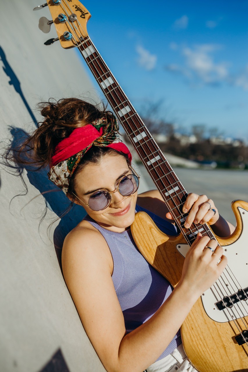 Kinga Głyk basse groove